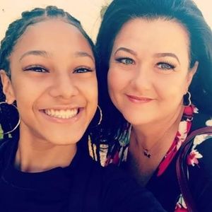 Meet your Posher, Stacy